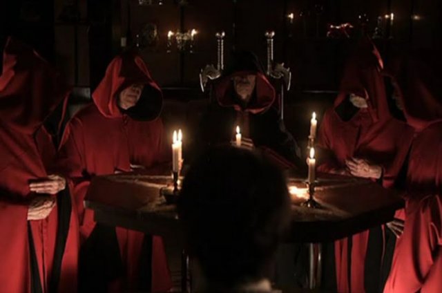 Sinal dos Tempos: Missa Satânica agora aberta ao público, um exorcista alerta